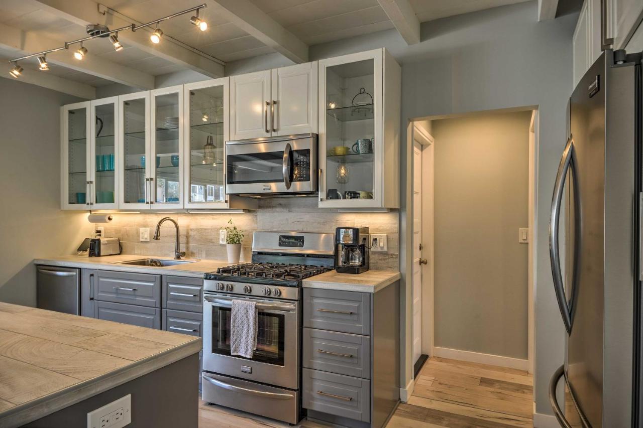 Remodeled Ventura Beach Home With Yard And Fire Pit! Ngoại thất bức ảnh